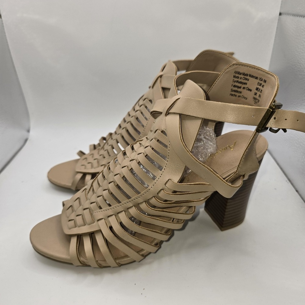 A New Day Sandals Womens Size 8 W Beige Strappy Gladiator Block Heel Shoes - Picture 3 of 8